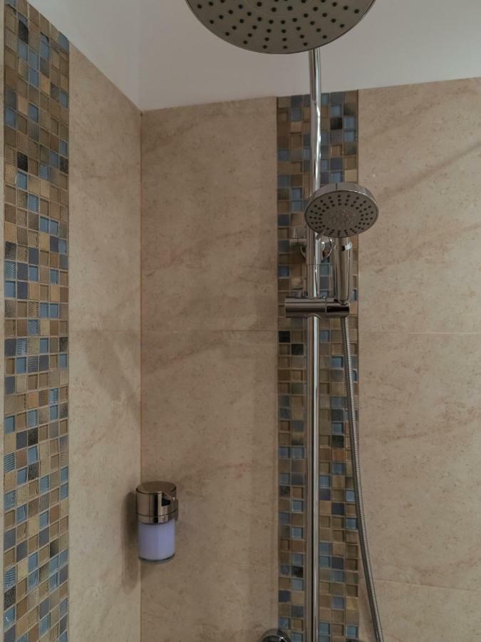 Bright And Spacious Central Apartment- Piata Amzei Bukarest Exteriör bild