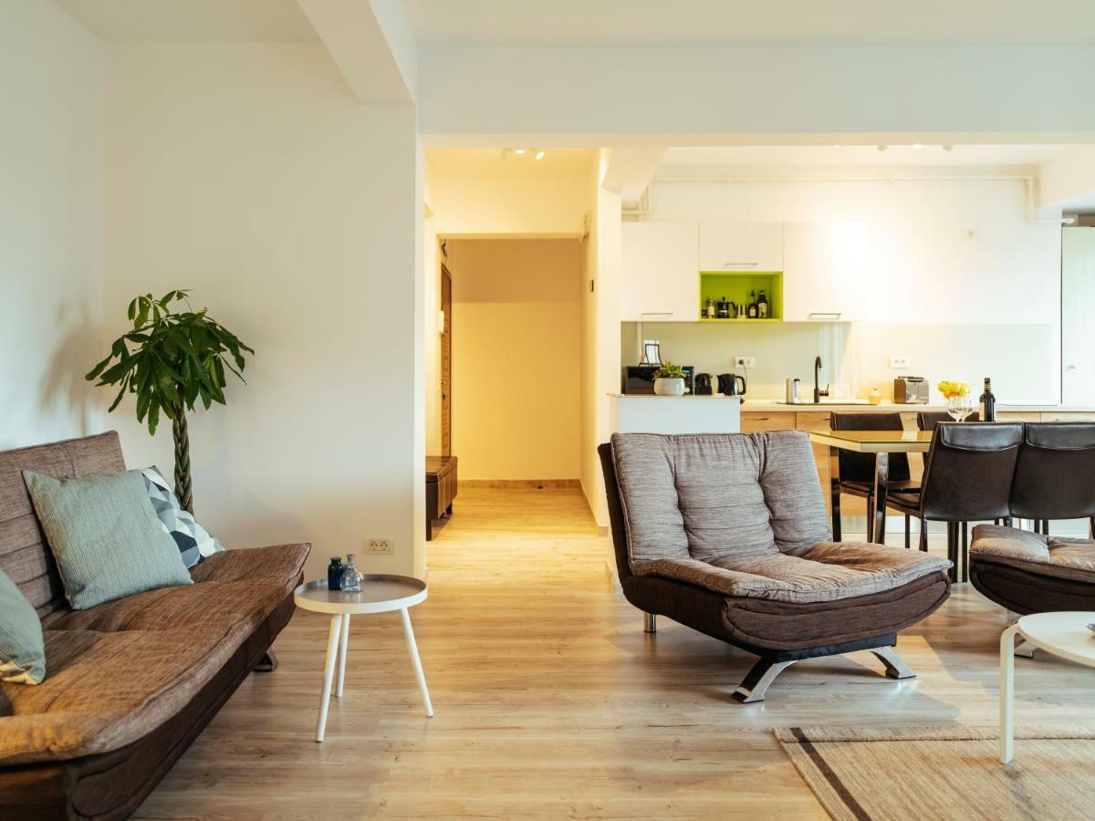 Bright And Spacious Central Apartment- Piata Amzei Bukarest Exteriör bild